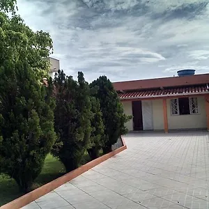 Casa Em Zimbros Casa de Férias